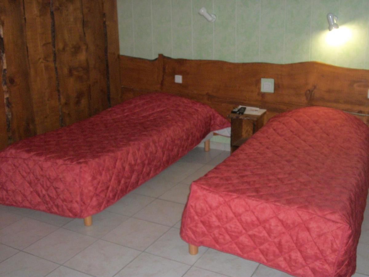 Hotel Restaurant Lancheton Saint-Julien-Mont-Denis 외부 사진